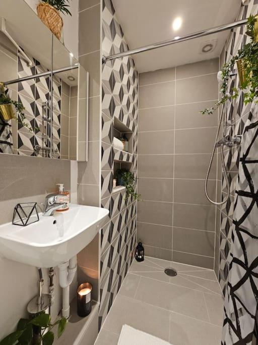 Beautiful And Spacious Flat ロンドン エクステリア 写真