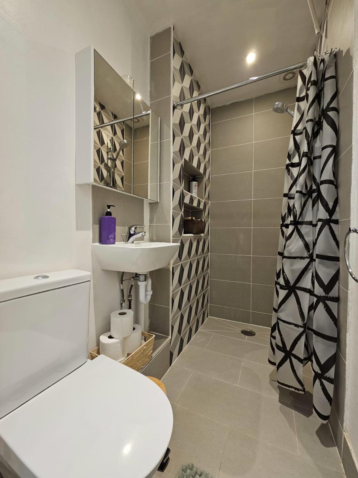 Beautiful And Spacious Flat ロンドン エクステリア 写真